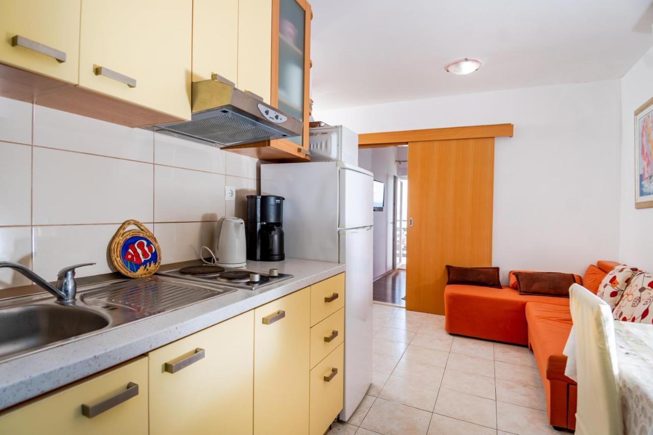 Apartments Tolic Baška Voda Buitenkant foto